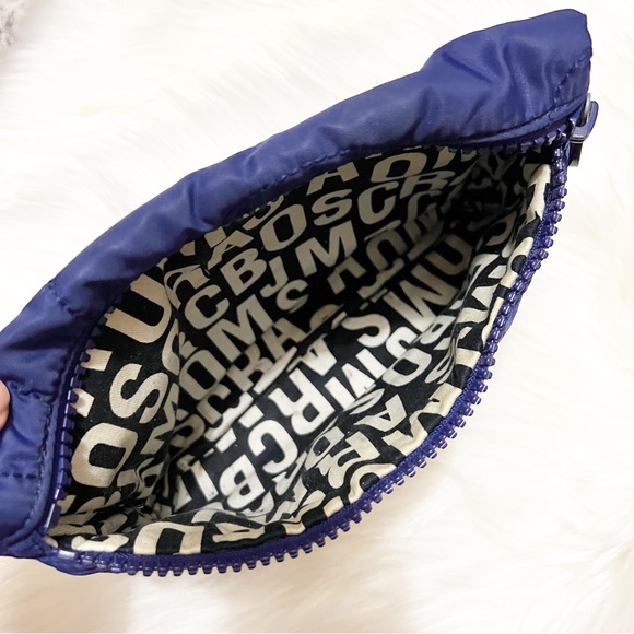✨Sold✨Marc by Marc Jacobs • Quilted Nylon Cosmetic Bag - Picture 2 of 8